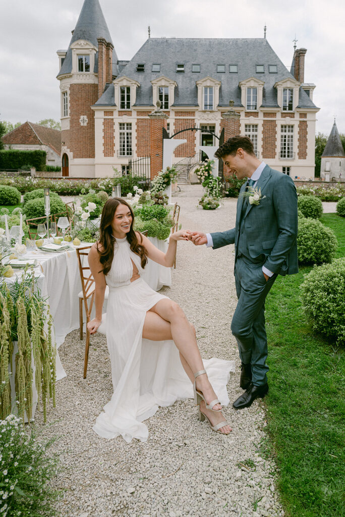 Caroll Clinard Designer Floral mariage paris et région parisienne basé à guyancourt composition au chateau de bonaventure